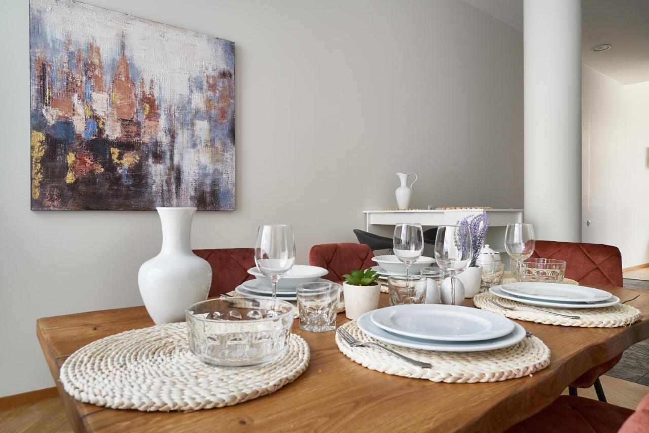 Alexander Apartment Riga Eksteriør bilde